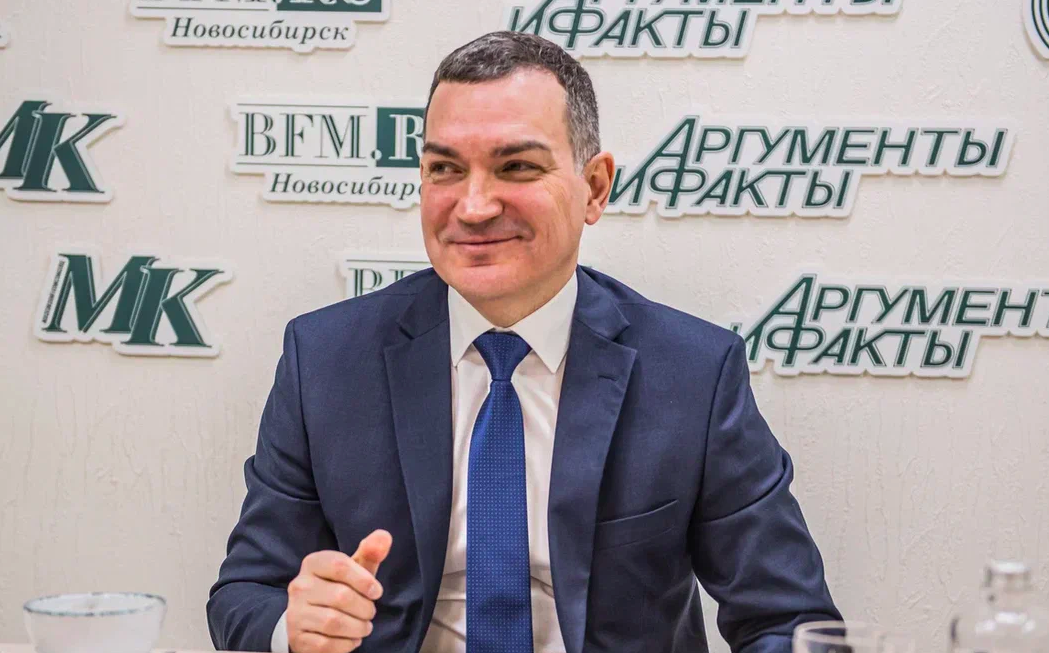 Фото Кадровые перестановки, новое метро и рекордный бюджет: мэр Максим Кудрявцев о глобальном развитии Новосибирска 3